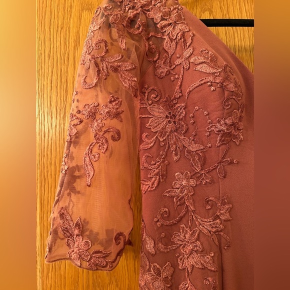 Azazie Bridesmaid/Mother of the Bride Dress Size 4 - Picture 3 of 6